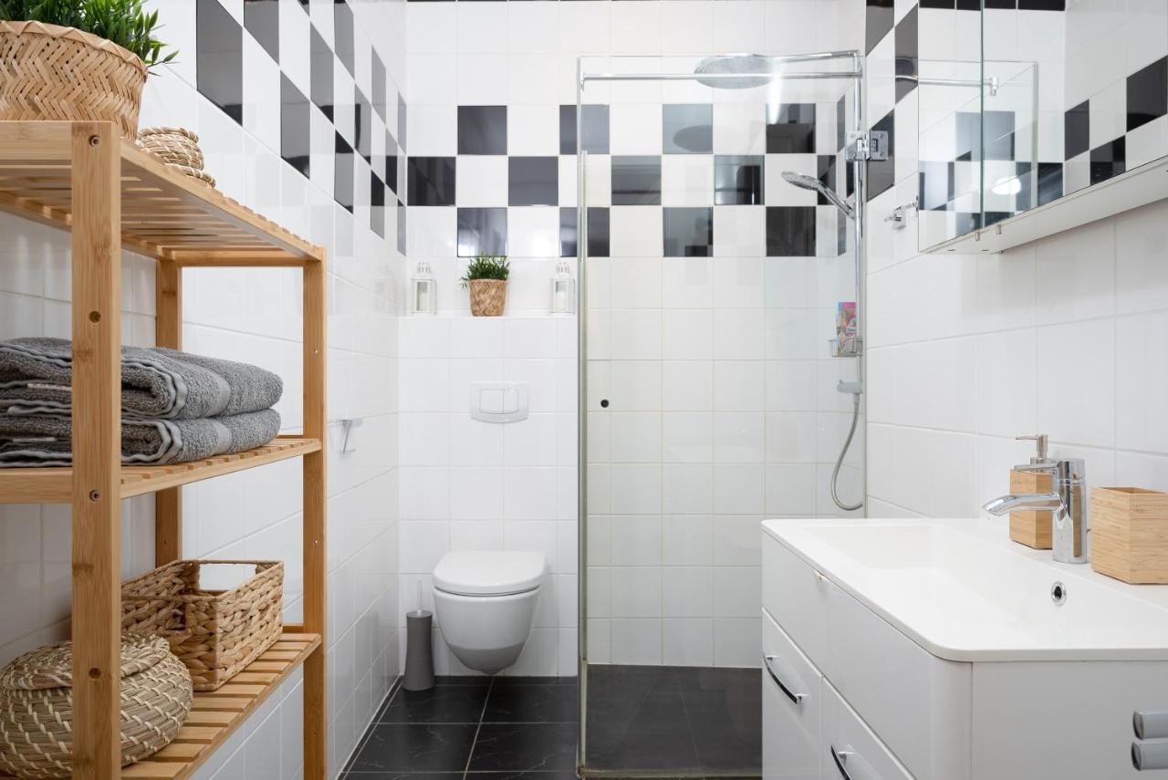 King Bed Netflix Central&near Metro, 109 Wien