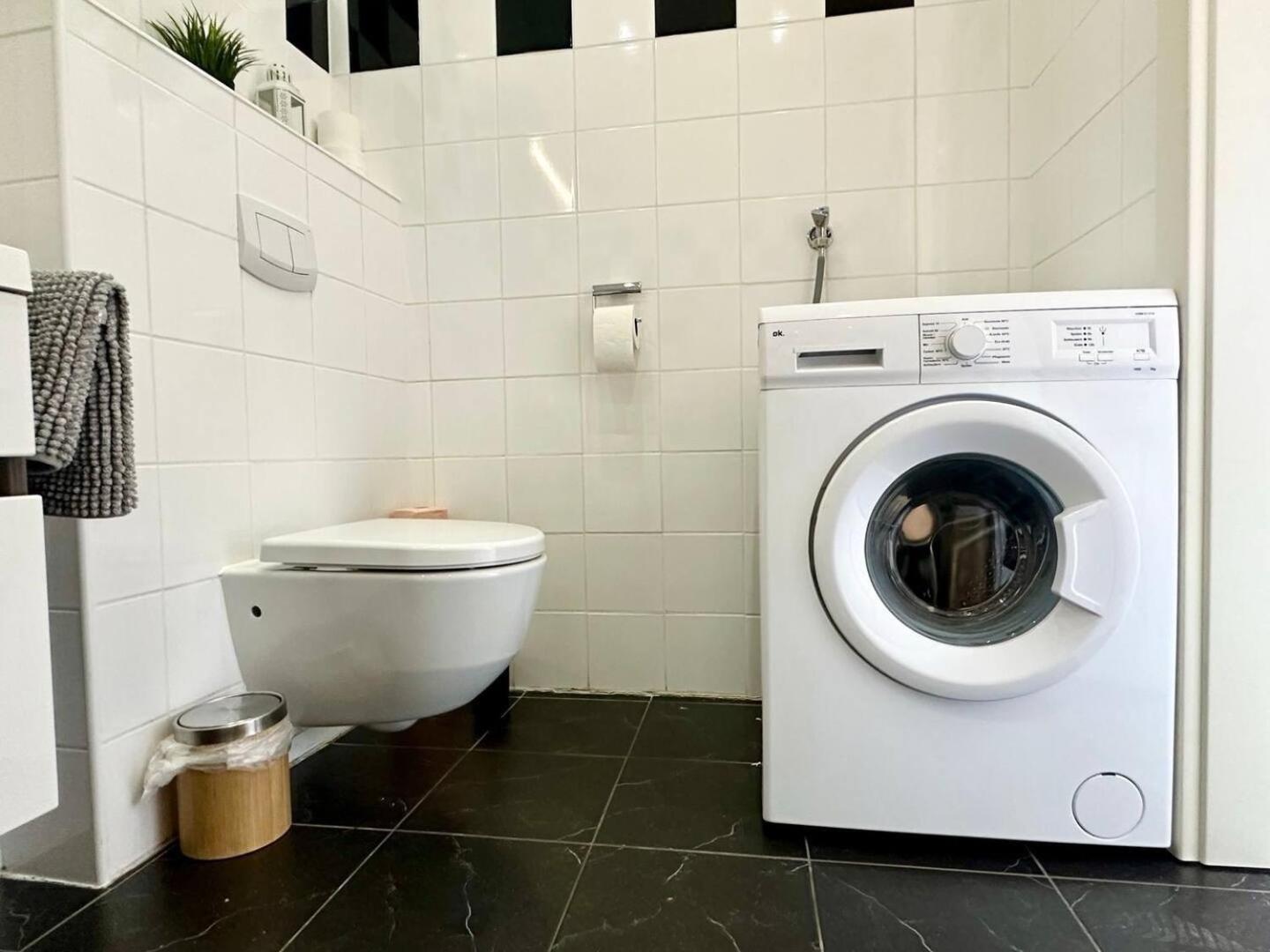 Apartment King Bed Netflix Central&near Metro, 109 Wien