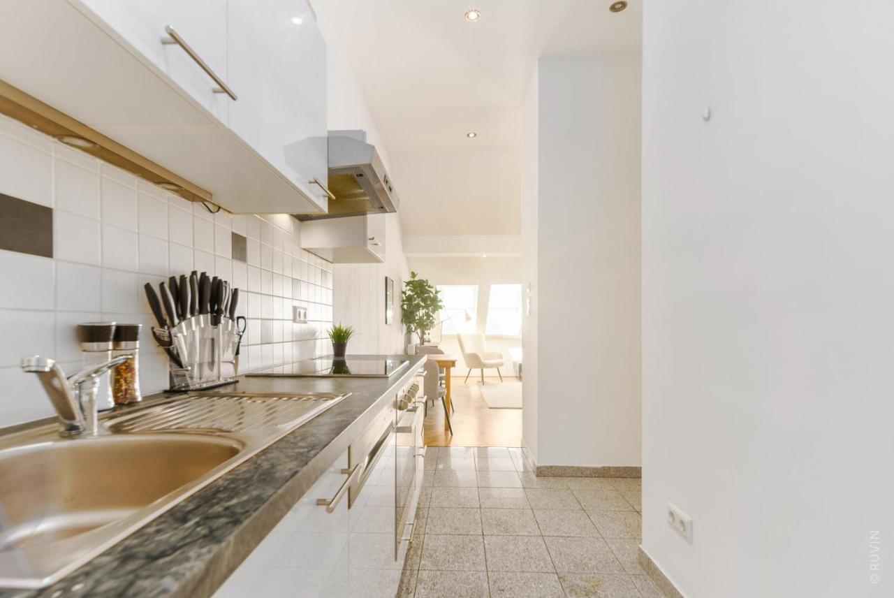 Apartment Stylish Apartments, 3 Min To U1 Reumannplatz, 2 Stations To Hauptbahnhof