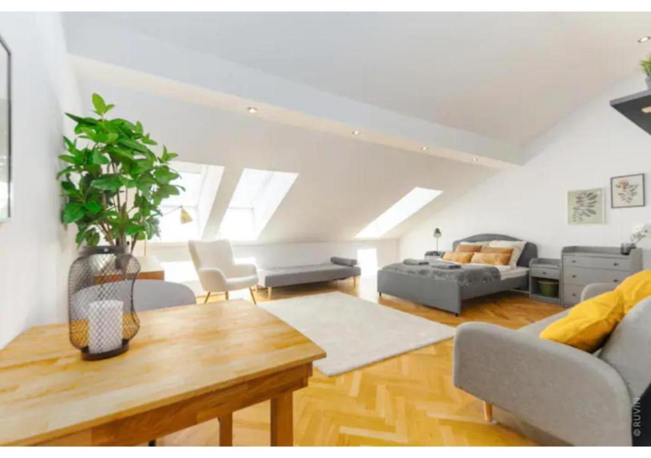 Apartment Stylish Apartments, 3 Min To U1 Reumannplatz, 2 Stations To Hauptbahnhof *